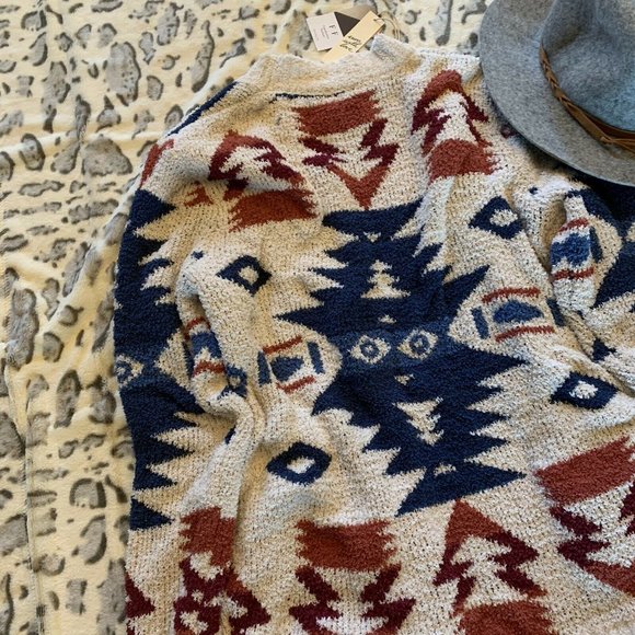 New Native Print Boho Blanket Cardigan Sweater - Picture 3 of 6